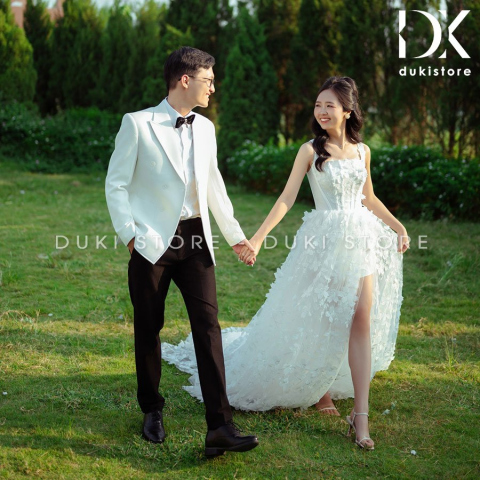 Bộ vest nam chú rể màu trắng 6 cúc thanh lịch DKR0010