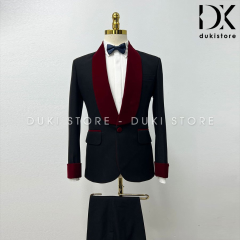 Bộ vest nam tuxedo 1 cúc màu đen ve nhung đỏ cực sang DKA0168